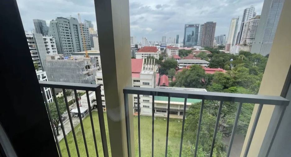 For rent 1 bed condo in Watthana, Bangkok
