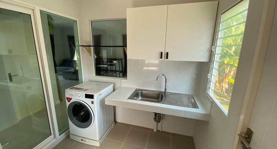 Haus zur Miete mit 3 Zimmer in Phra Samut Chedi, Samut Prakan