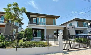 Haus zur Miete mit 3 Zimmer in Phra Samut Chedi, Samut Prakan