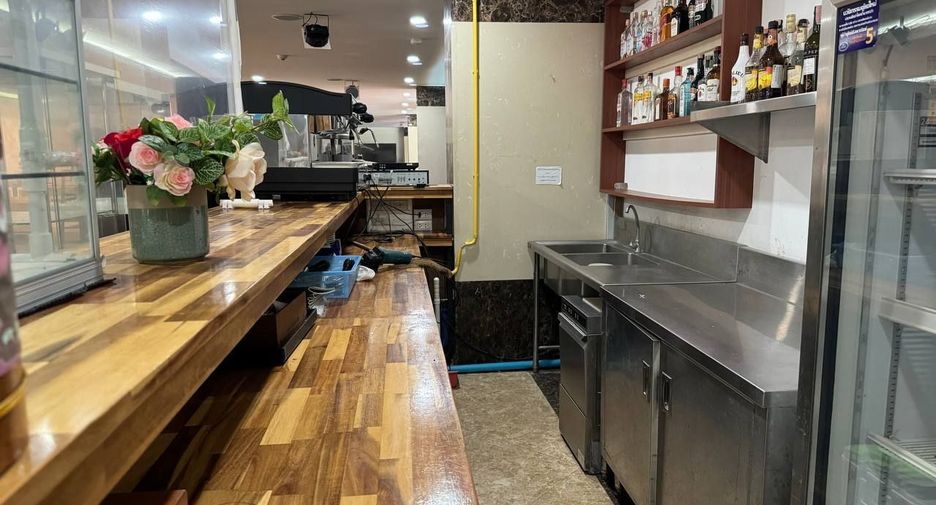 For sale 13 ベッドルーム hotel in Thalang, Phuket