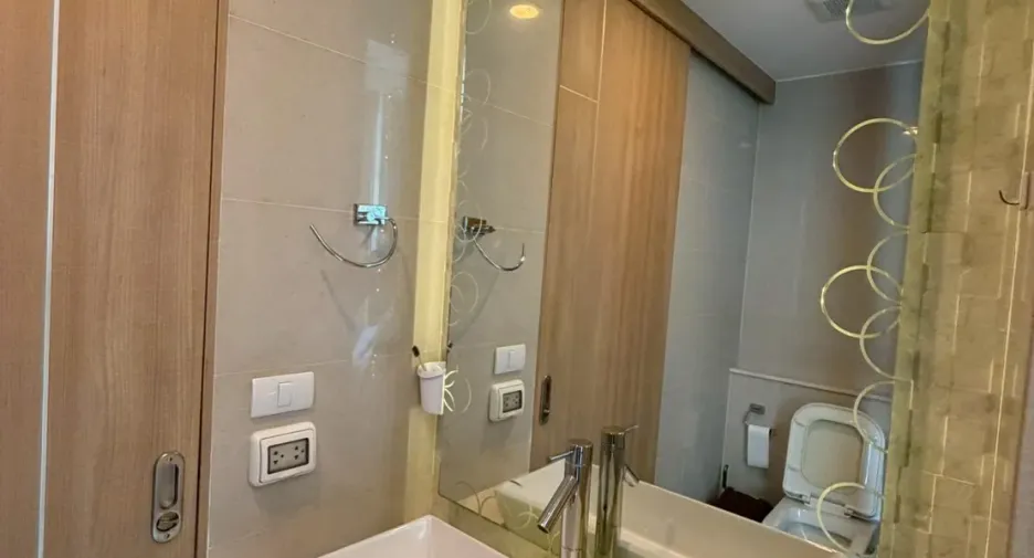 For rent 1 bed condo in Bang Lamung, Chonburi