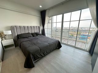 Condo en alquiler de 1 habitaciones en Bang Lamung, Chonburi