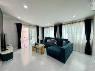 Casa en venta y en alquiler de 4 habitaciones en Bang Lamung, Chonburi
