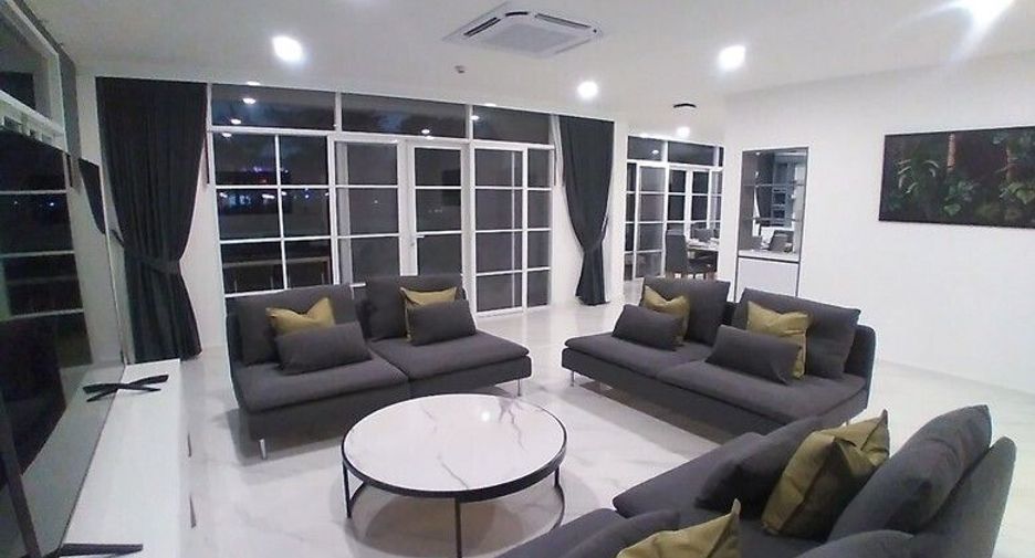 出租 4 卧室 别墅 在 Phuket Town, 普吉