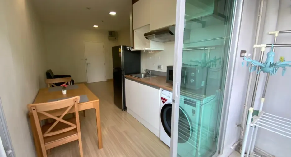 For sale 1 bed condo in Pathum Wan, Bangkok
