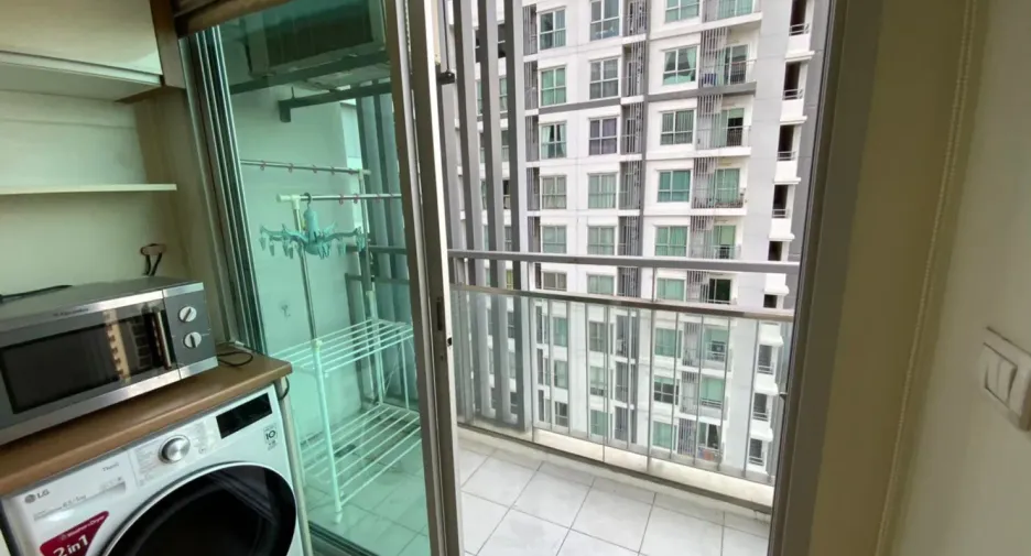For sale 1 bed condo in Pathum Wan, Bangkok