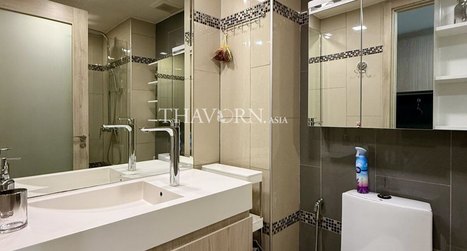 For sale studio condo in Bang Lamung, Chonburi