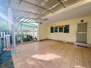 Reihenhaus zum Kauf und zur Miete mit 3 Zimmer in Bueng Kum, Bangkok