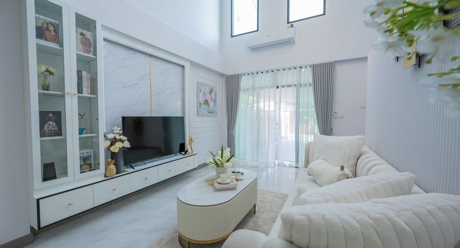 À vendre 3 chambres maison à Bang Lamung, Chonburi
