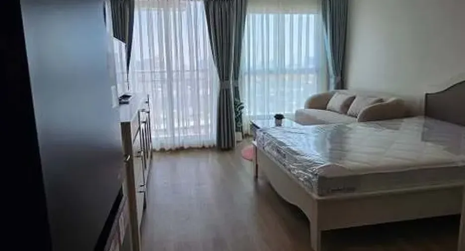 À louer studio condo à Bangkok Noi, Bangkok