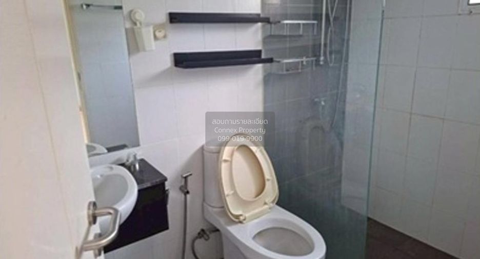 Продажа 3 спальни таунхаус в Пхра Кханонг, Бангкок