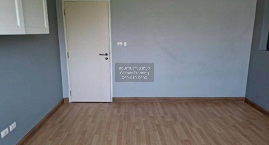 Продажа 3 спальни таунхаус в Пхра Кханонг, Бангкок
