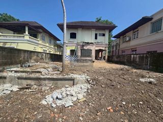For sale 5 bedrooms house in Khlong Sam Wa, Bangkok