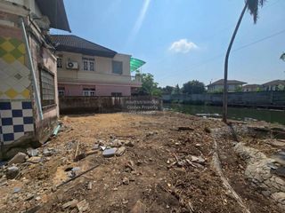 For sale 5 bedrooms house in Khlong Sam Wa, Bangkok