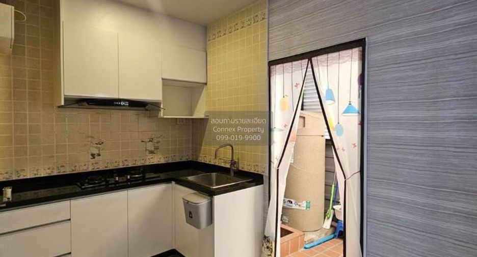 For sale 3 bedrooms townhouse in Bang Phli, Samut Prakan