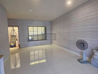 For sale 3 bedrooms townhouse in Bang Phli, Samut Prakan