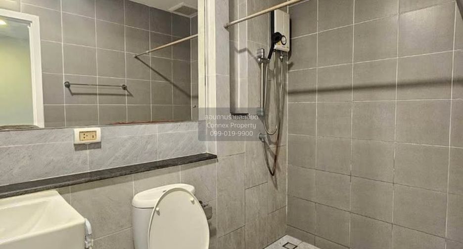 For sale 3 bedrooms townhouse in Bang Phli, Samut Prakan