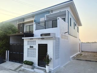 出售 3 卧室 联排别墅 在 Bang Yai, Nonthaburi