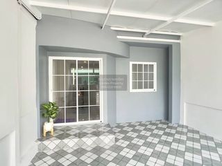 For sale 2 bedrooms townhouse in Thanyaburi, Pathum Thani