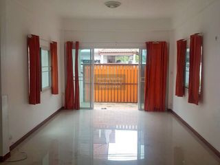 For sale 4 bedrooms house in Khan Na Yao, Bangkok