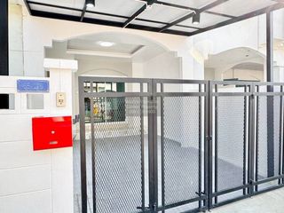 Продажа 3 спальни таунхаус в Bang Bua Thong, Нонтабури