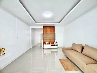Продажа 3 спальни таунхаус в Bang Bua Thong, Нонтабури
