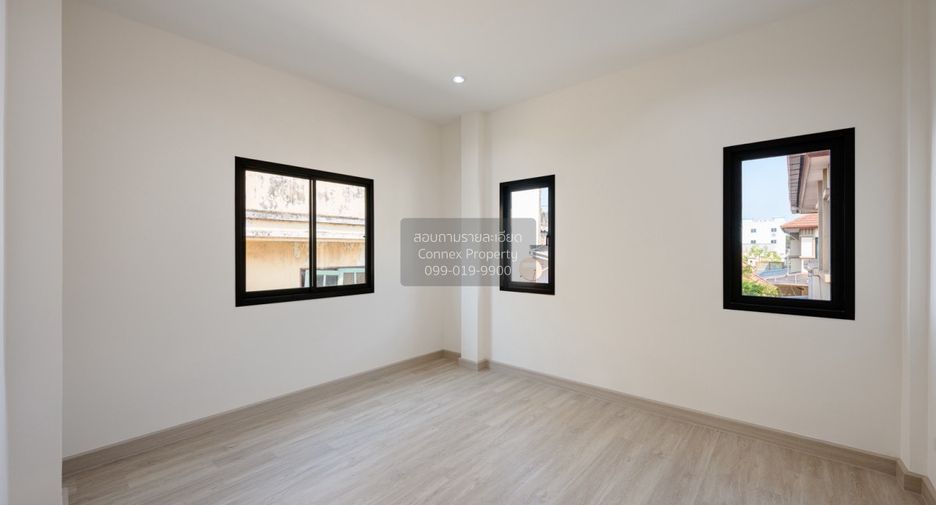 Haus zum Kauf mit 3 Zimmer in Mueang Nonthaburi, Nonthaburi
