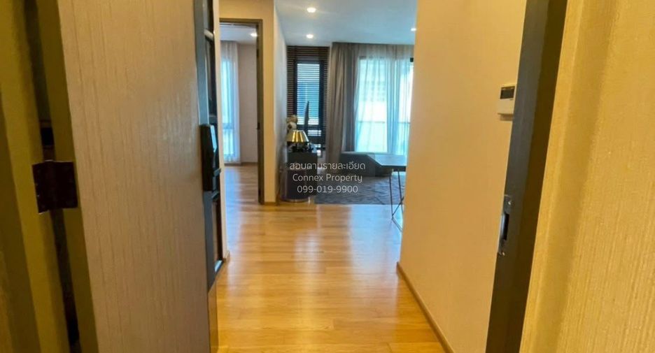 For sale 3 bedrooms condo in Khlong Toei, Bangkok