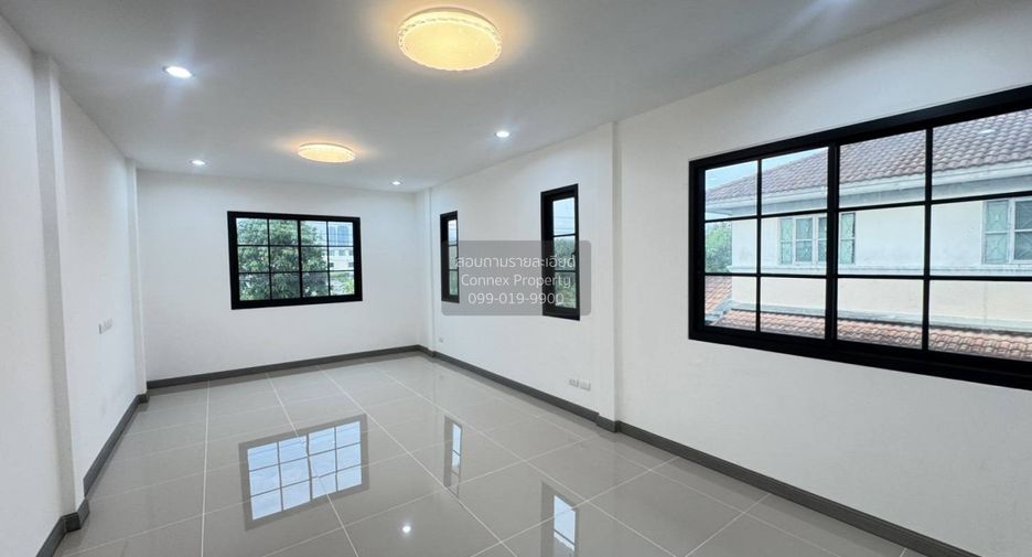 For sale 3 ベッドルーム house in Bang Phli, Samut Prakan