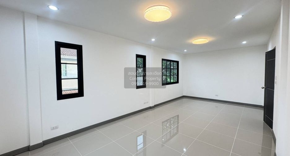 For sale 3 ベッドルーム house in Bang Phli, Samut Prakan