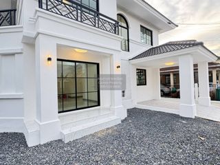 Haus zum Kauf mit 3 Zimmer in Bang Phli, Samut Prakan