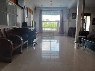 For sale 4 bedrooms house in Mueang Nonthaburi, Nonthaburi