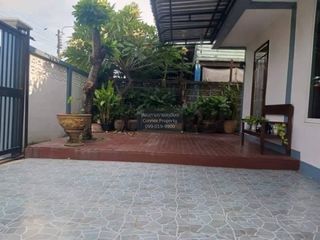 For sale 4 bedrooms house in Mueang Nonthaburi, Nonthaburi