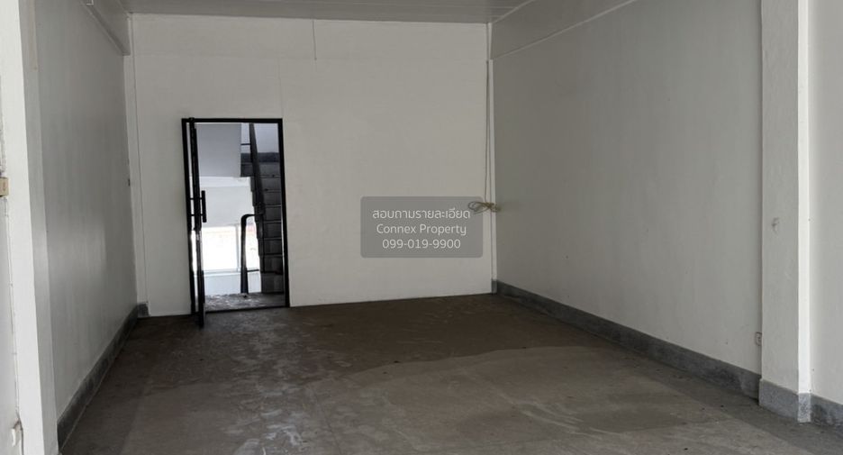 For sale 1 bed retail Space in Min Buri, Bangkok