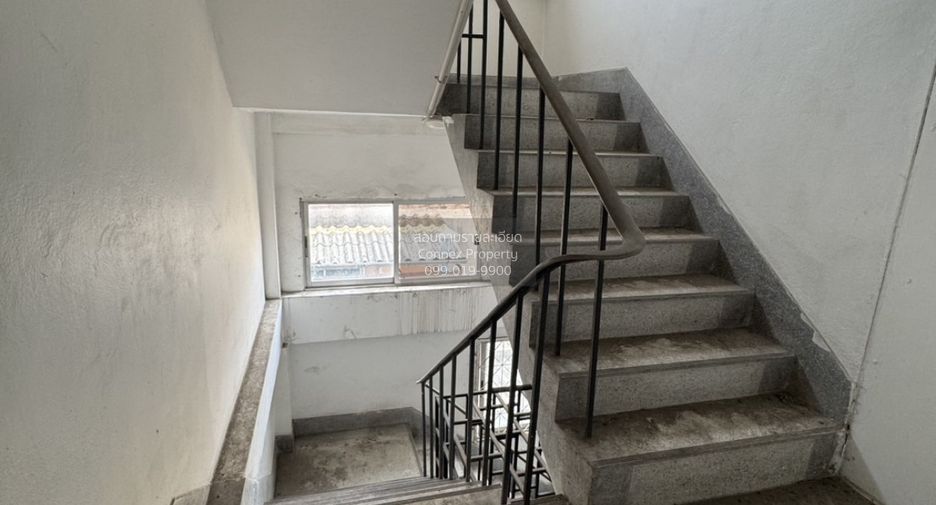 For sale 1 bed retail Space in Min Buri, Bangkok