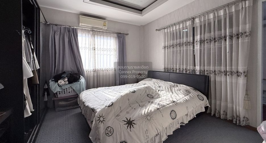 For sale 4 bedrooms house in Mueang Nonthaburi, Nonthaburi