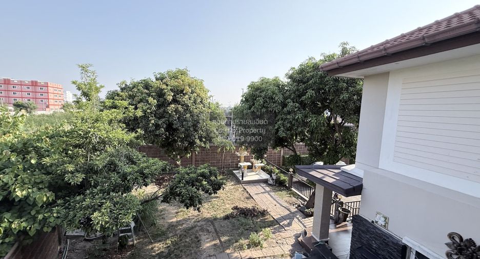 For sale 4 bedrooms house in Mueang Nonthaburi, Nonthaburi