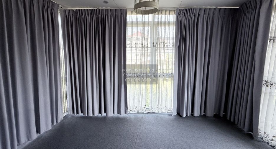 For sale 4 bedrooms house in Mueang Nonthaburi, Nonthaburi