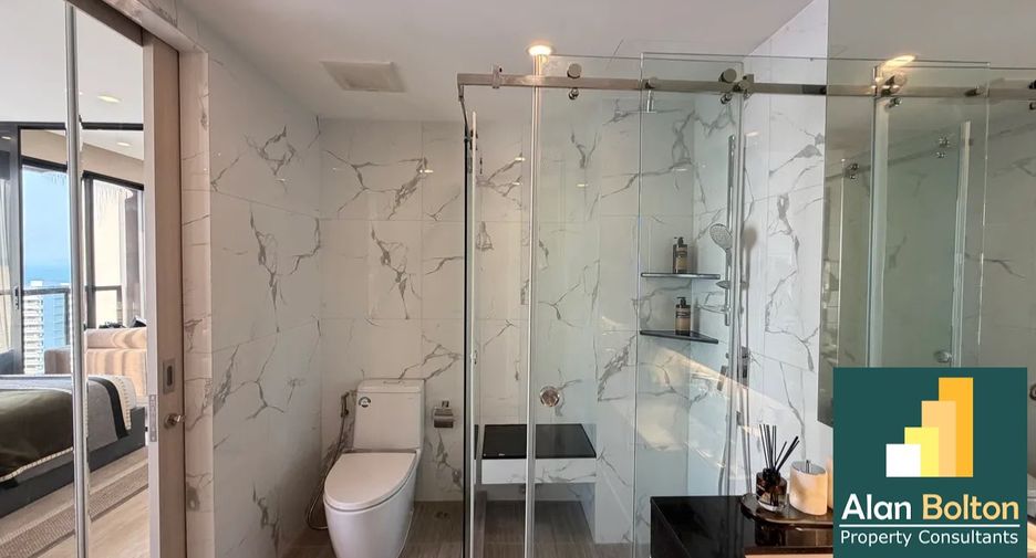 For sale 1 bed condo in Bang Lamung, Chonburi