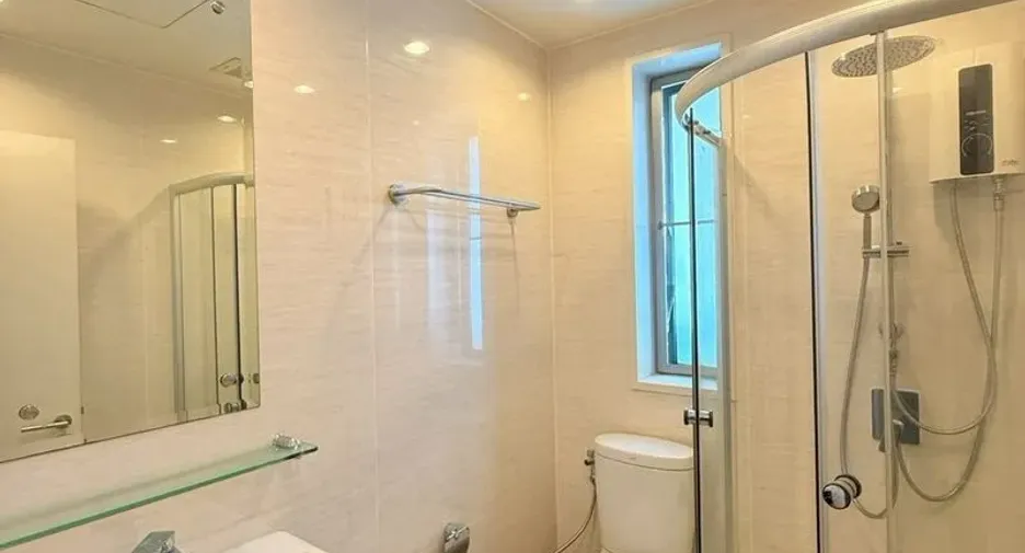 For rent 4 bedrooms house in Bang Lamung, Chonburi