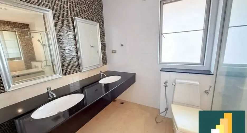 For rent 4 bedrooms house in Bang Lamung, Chonburi