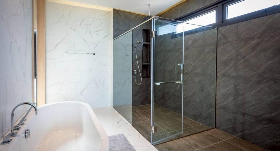 Villa zur Miete mit 4 Zimmer in Bang Lamung, Chonburi