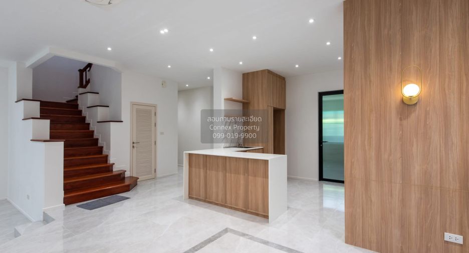 For sale 4 bedrooms house in Prawet, Bangkok