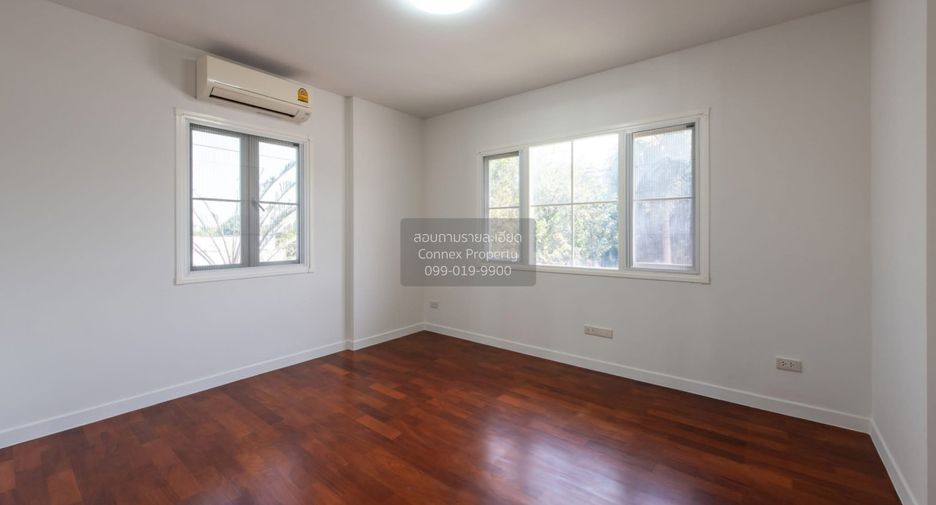 For sale 4 bedrooms house in Prawet, Bangkok