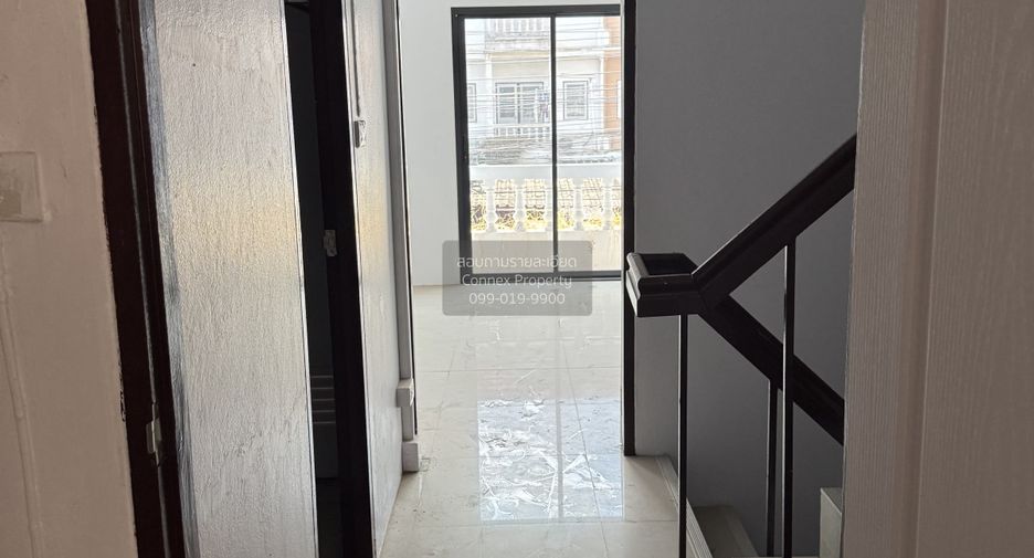 Reihenhaus zum Kauf mit 4 Zimmer in Min Buri, Bangkok