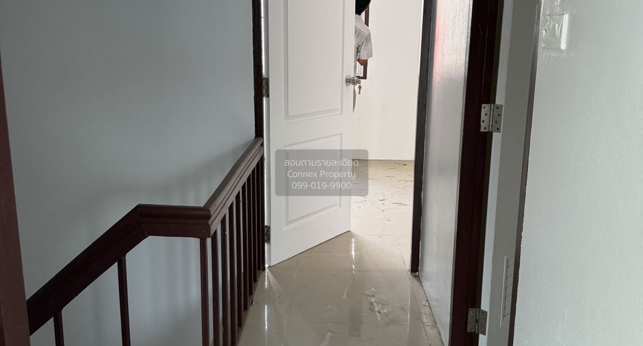 Reihenhaus zum Kauf mit 4 Zimmer in Min Buri, Bangkok