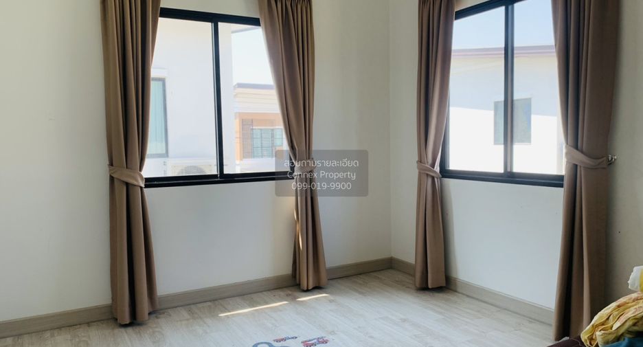 For sale 3 bedrooms townhouse in Sam Phran, Nakhon Pathom