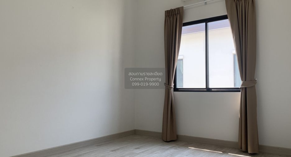 For sale 3 bedrooms townhouse in Sam Phran, Nakhon Pathom
