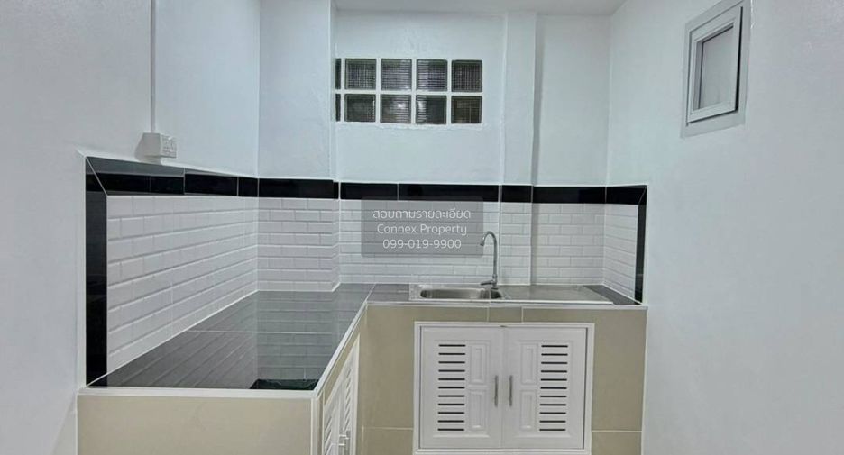 For sale 2 bedrooms townhouse in Bang Bua Thong, Nonthaburi