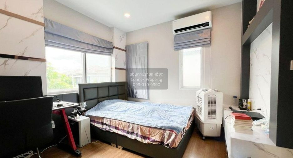 For sale 4 bedrooms house in Bang Khae, Bangkok